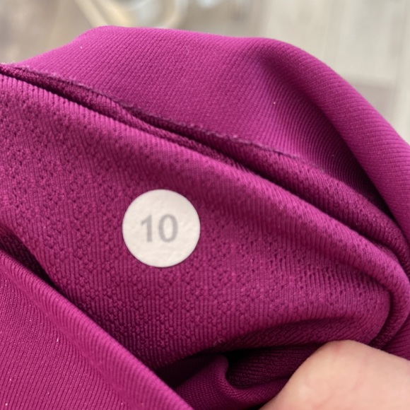 Lululemon leggings - Picture 5 of 7